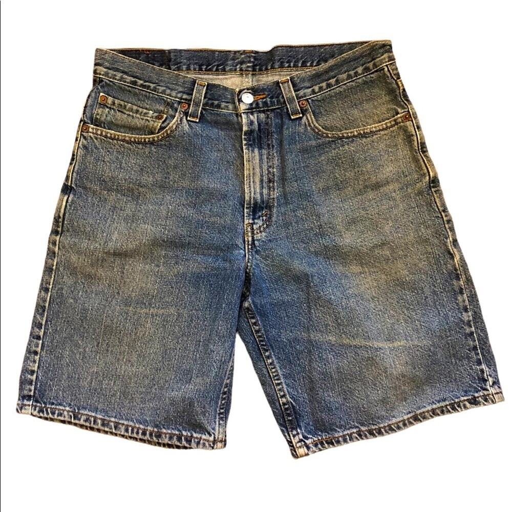 Vintage Levis 550 Bermuda Shorts Men 33 Outdoor High Rise Denim Relaxed Fit Blue
